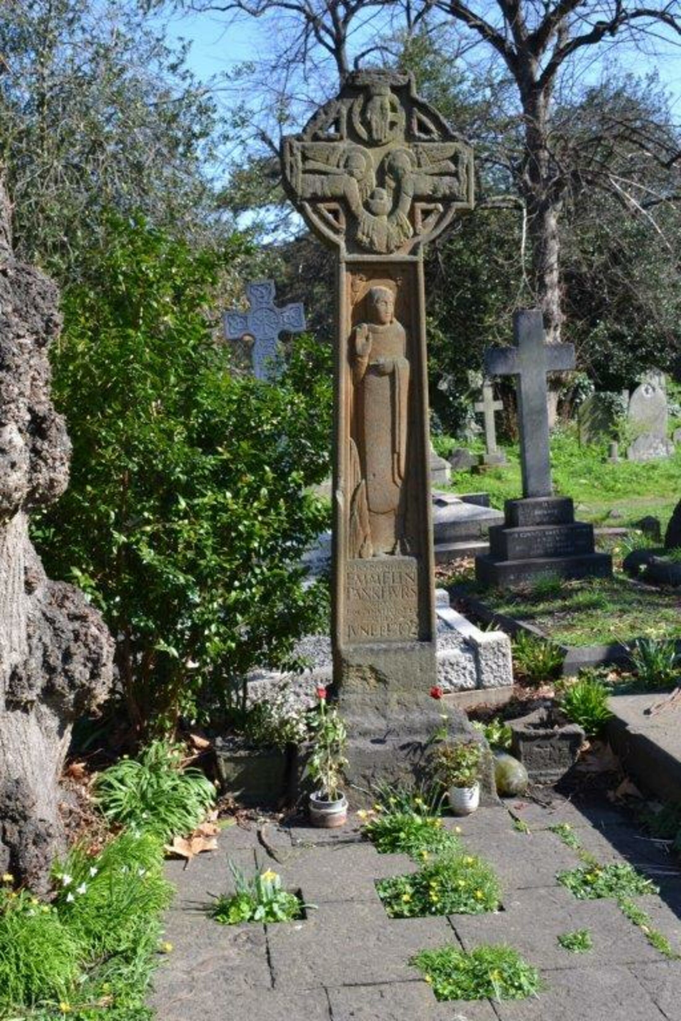 Emeline Pankhurst memorial