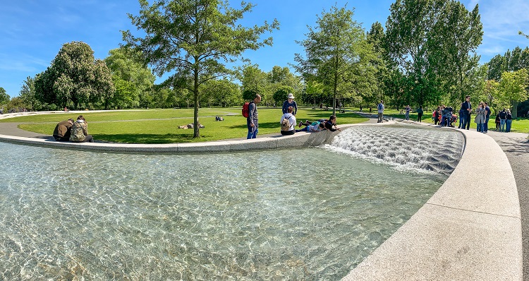 Diana Memorial Fountain