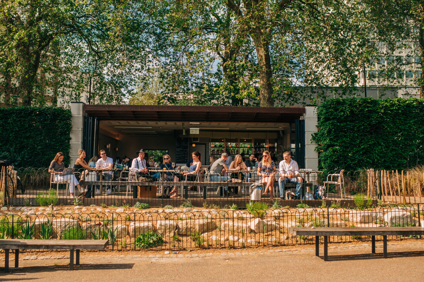 Italian Gardens Café in Kensington Gardens in spring