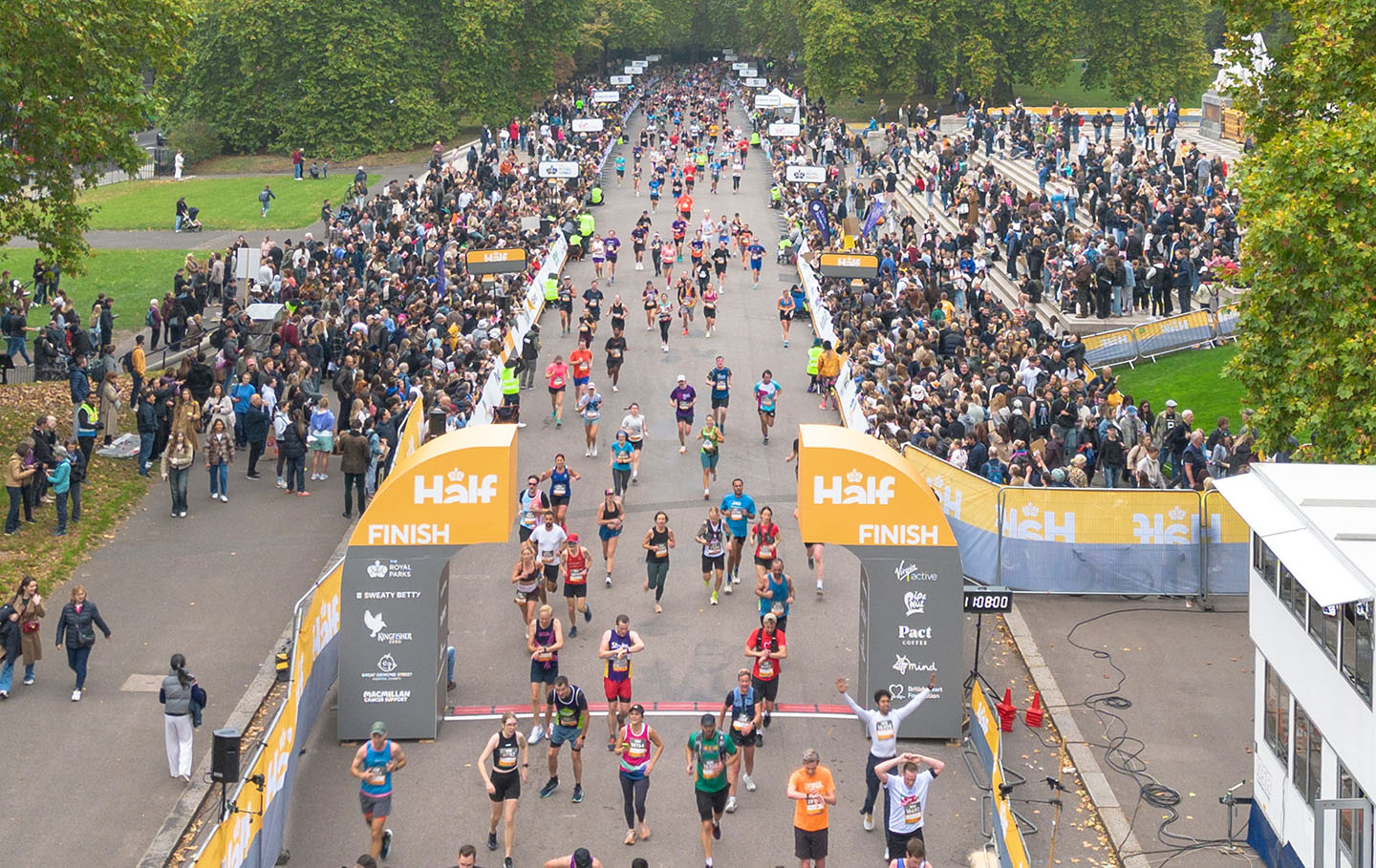 Runners at the Royal Parks Half Marathon
