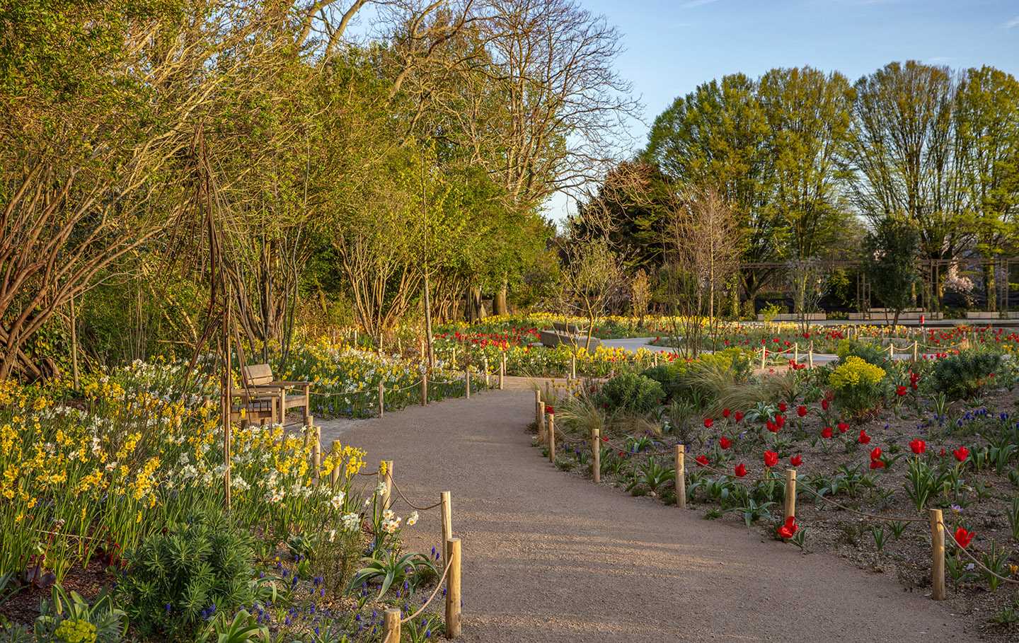 A network of smaller informal paths allow visitors to explore the garden further