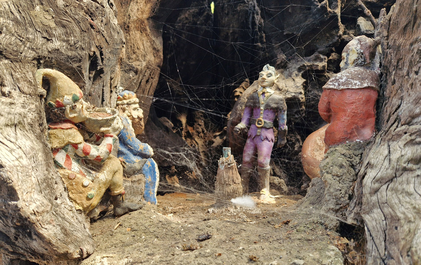 Elfin Oak figures before restoration