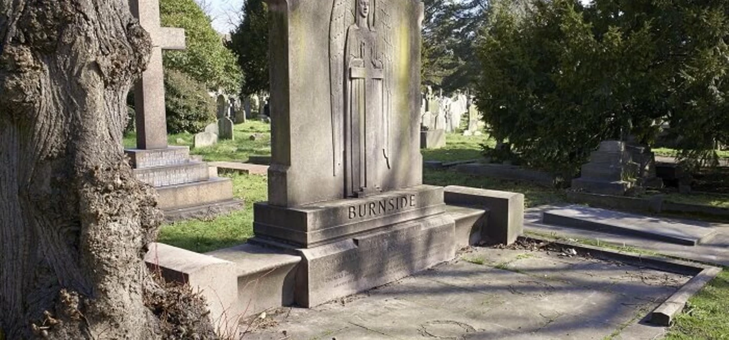 Iris Burnside grave