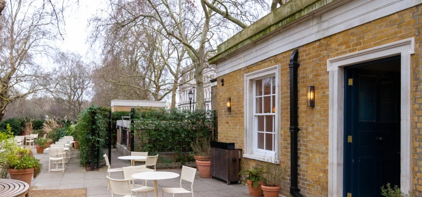Storey's Gate Café in St Jame's Park