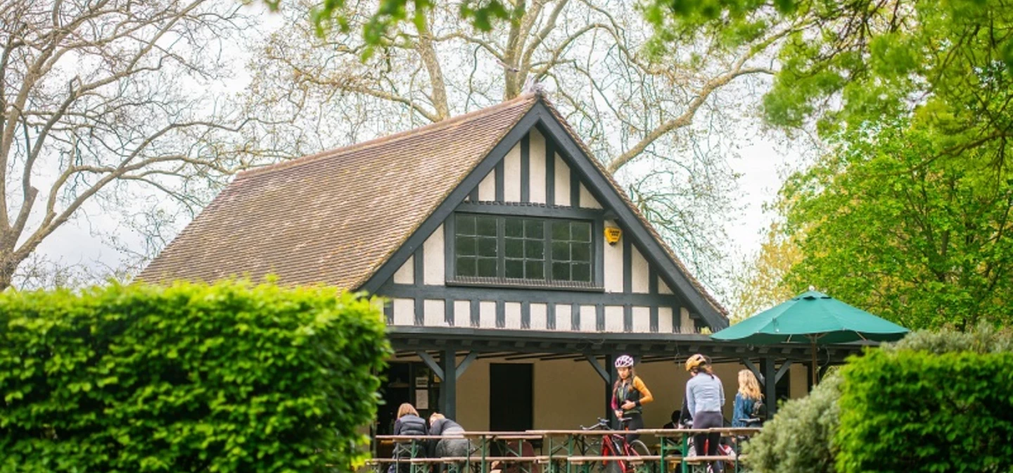 The Broad Walk Café in The Regent's Park & Primrose Hill