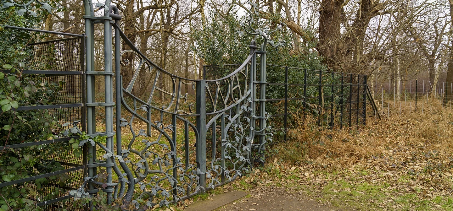 'The Way' tercentenary gates