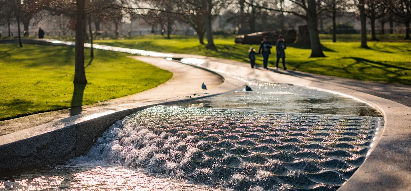 Diana Memorial Fountain in winter