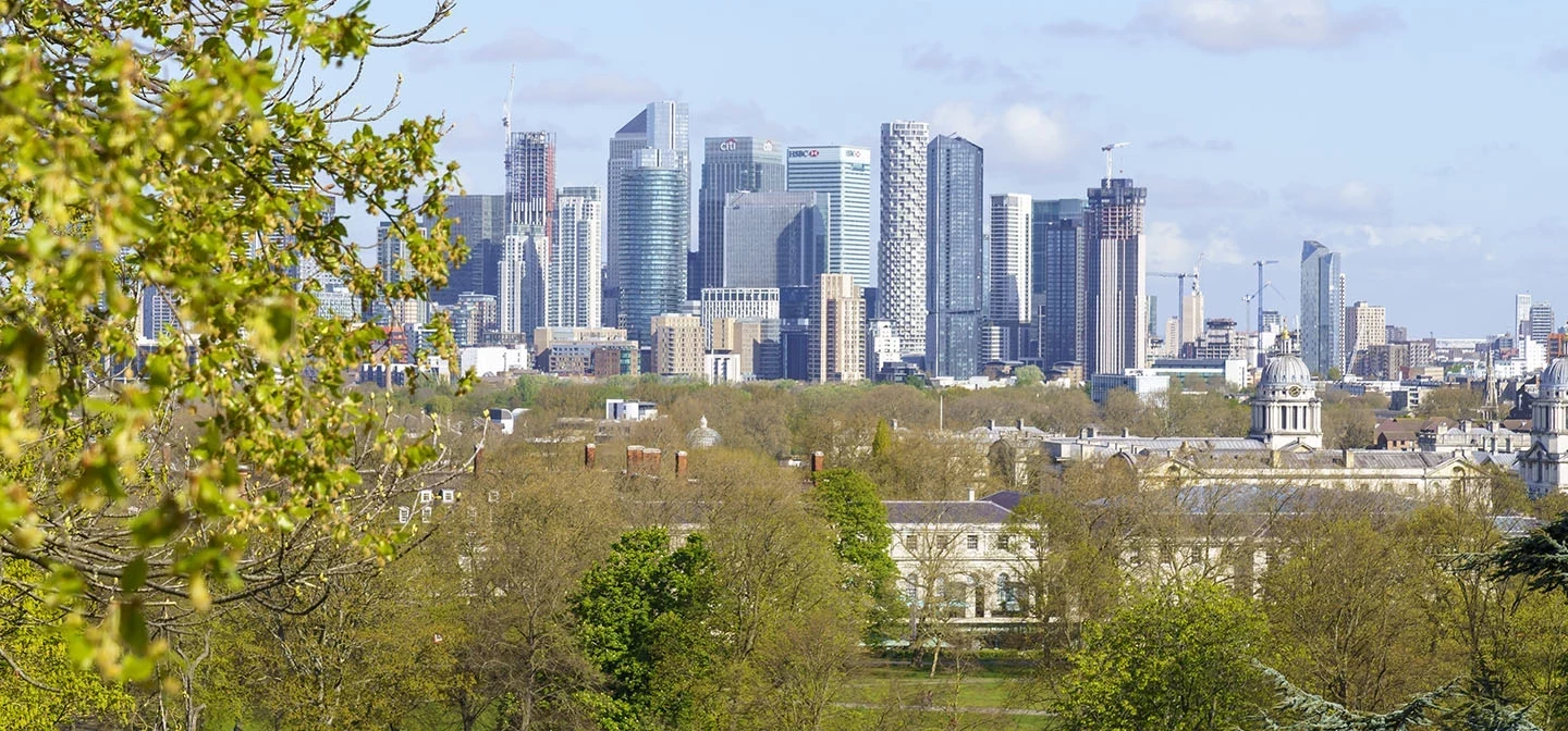 View from Greenwich Park to Canary Wharf