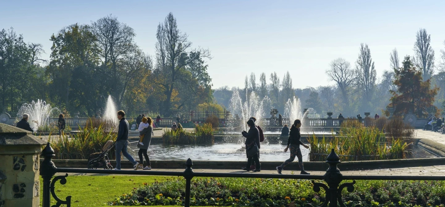 Kensington Gardens in winter