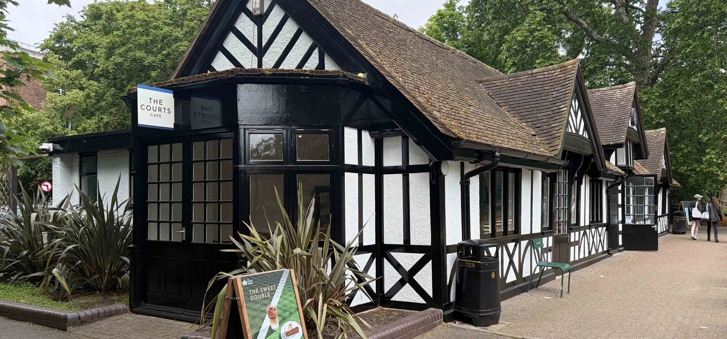 The Courts Cafe at The Regent's Park