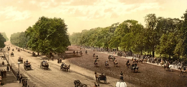 Rotten Row and Hyde Park Corner