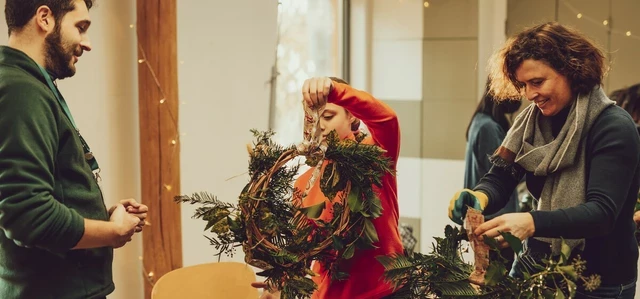 Christmas wreath making in Hyde Park