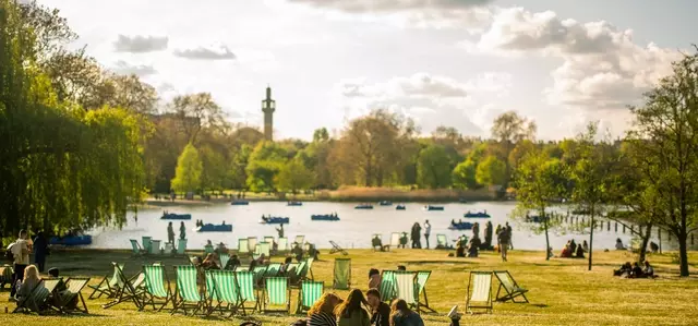 Deck chairs in The Regent's Park & Primrose Hill