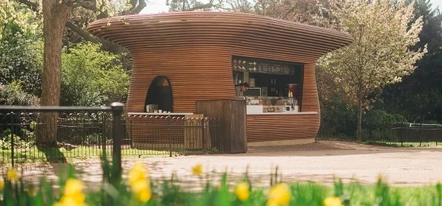 Refreshment points in St. James's Park