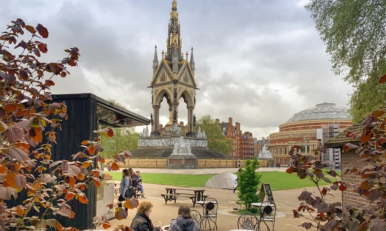 Albert Memorial Kiosk in Kensington Gardens