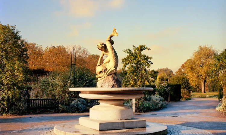Boy & Dolphin fountain