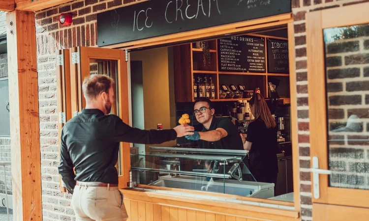 Ice cream kiosk at the Primrose Hill Café