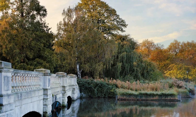 At The Dell Bridge the water from The Serpentine heads underground to The Thames