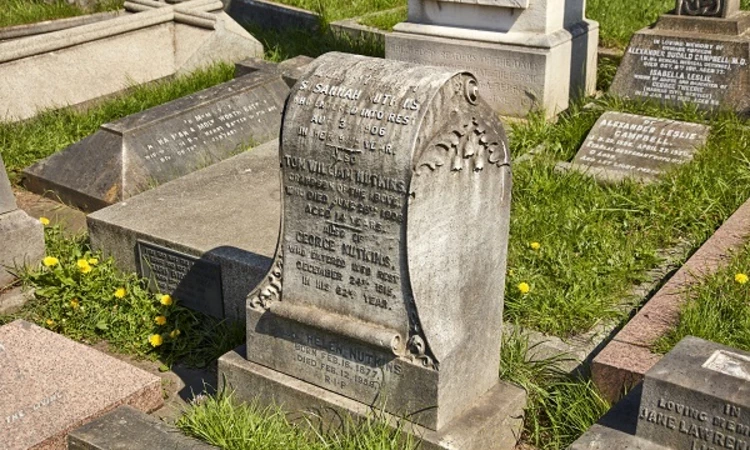 Susannah Nutkins grave