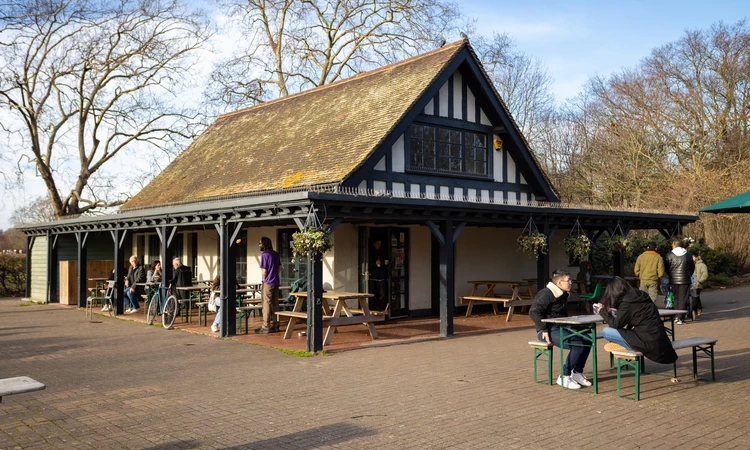 The Broad Walk Café in The Regent's Park & Primrose Hill