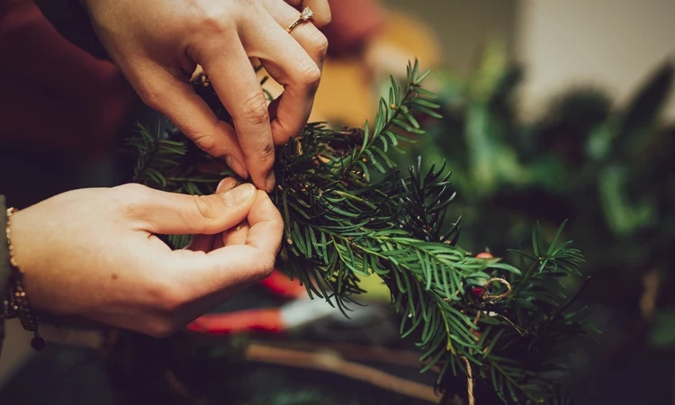 Wreath making event in Hyde Park