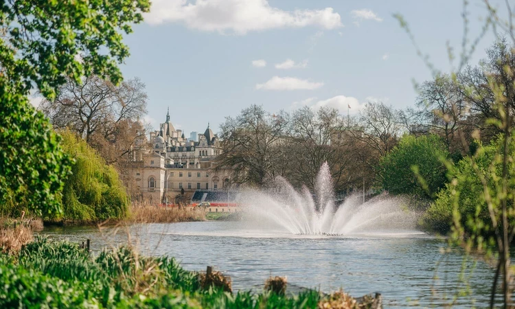 Horse Guards Parade in St. James's Park