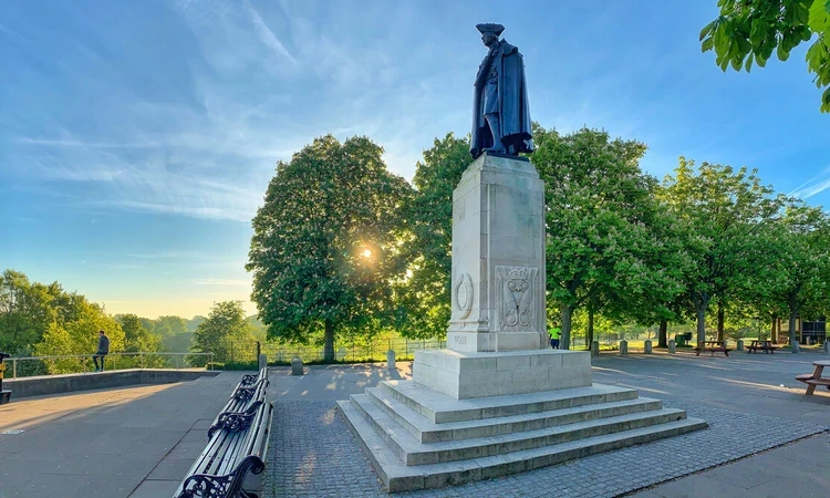 Wolfe statue in Greenwich Park