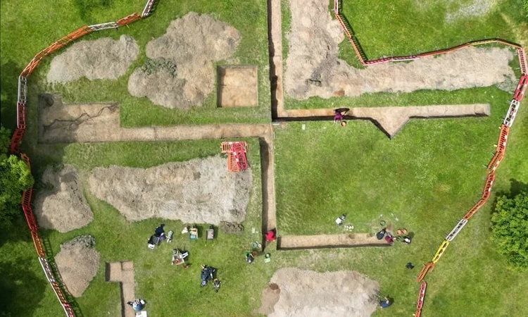Aerial photograph of the community archaeological dig at the Roman temple site, 2024
