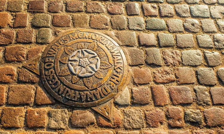 A Diana, Princess of Wales Memorial Walk marker