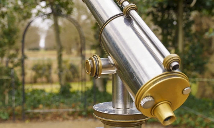 Telescope at King Henry's Mound