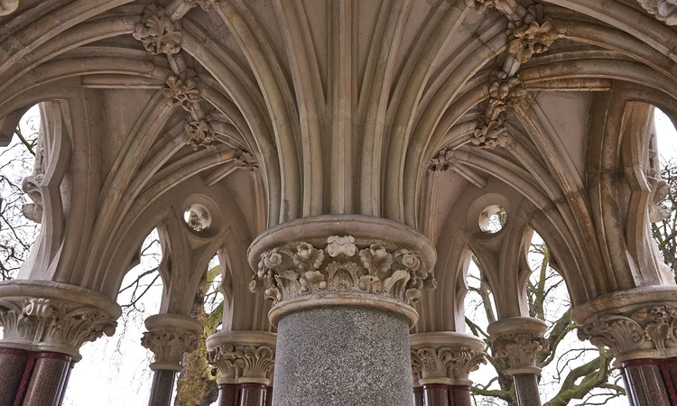 Details of the Buxton Memorial