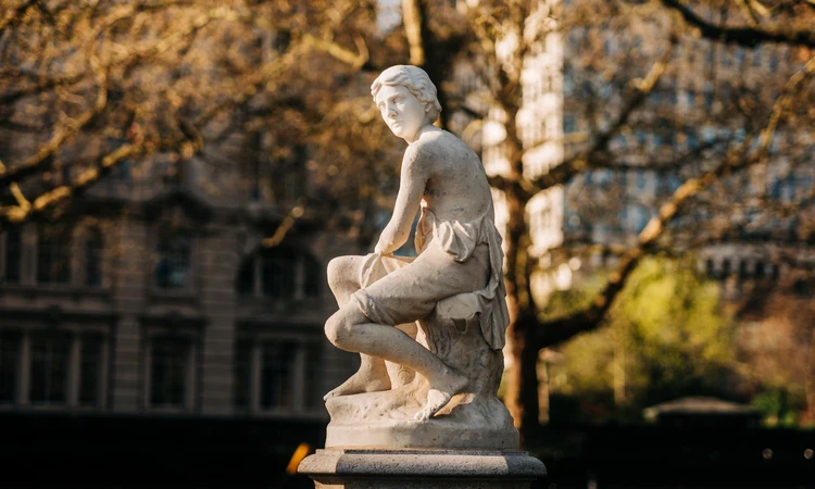 St James's Park Monuments Hero Spring