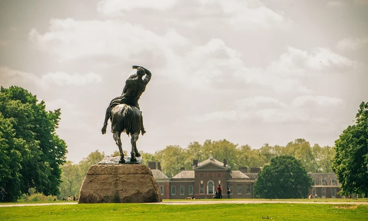 Physical Energy statue