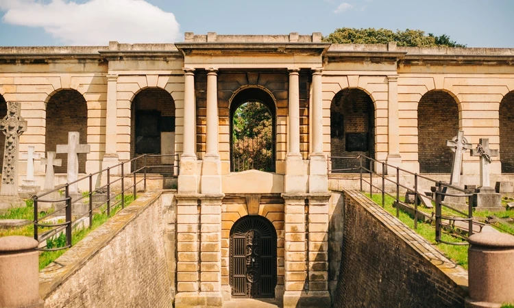 Brompton History Spring Hero