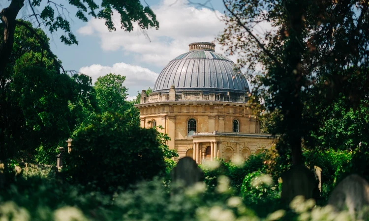 Cemetery services spring hero