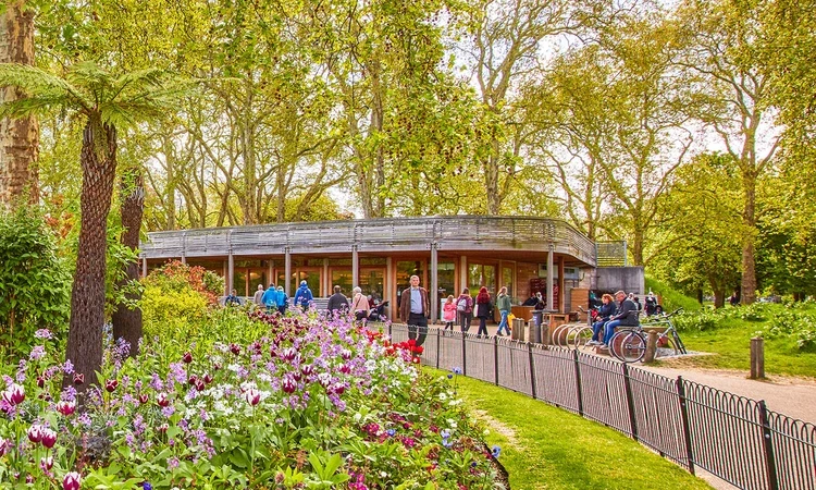 St. James's Park Café in summer
