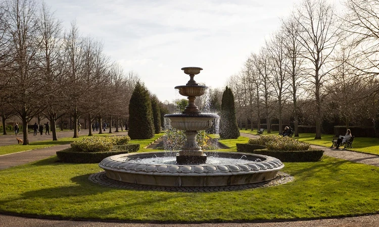 The Avenue Gardens in winter