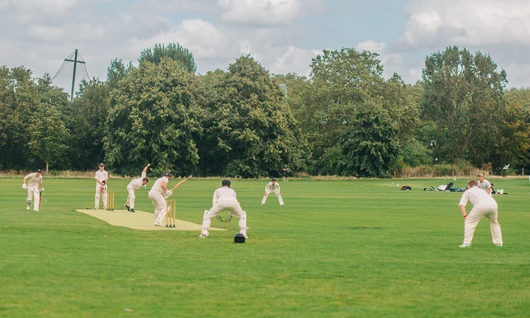 Cricket match in The Regent's Park