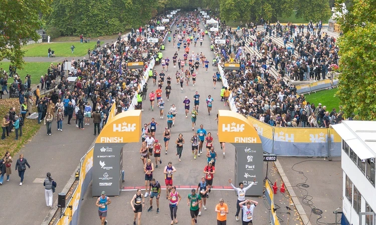 Runners at the Royal Parks Half Marathon