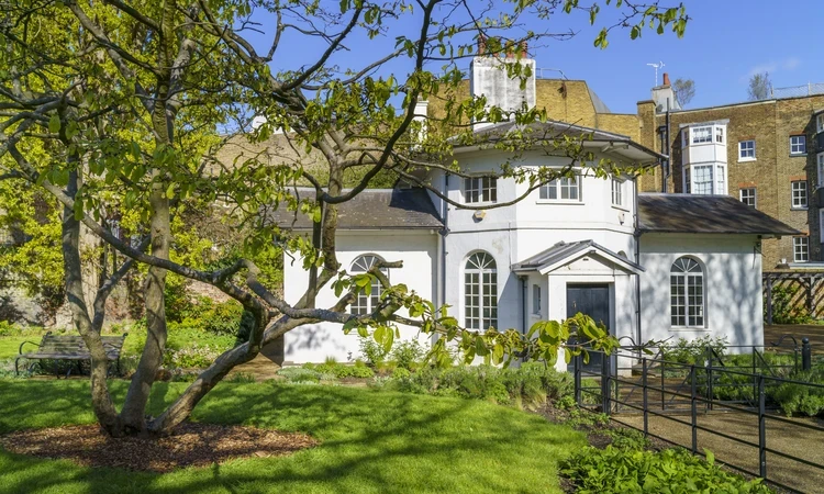 St. Mary's Lodge in Greenwich Park
