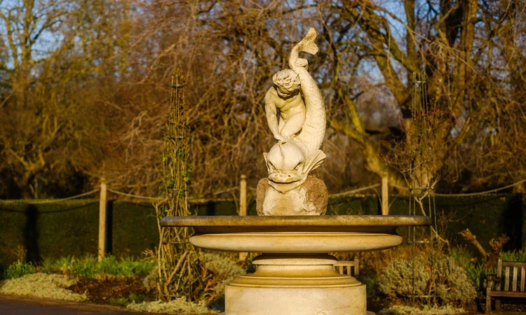 Boy & Dolphin fountain