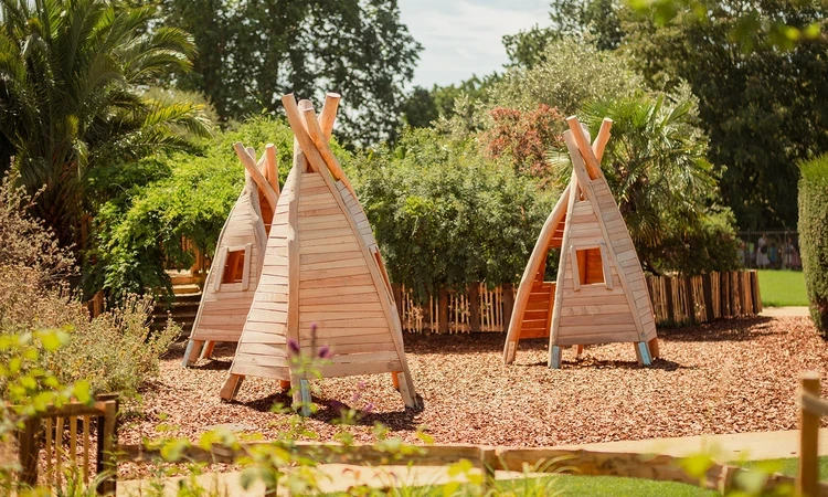 New wooden play wigwams