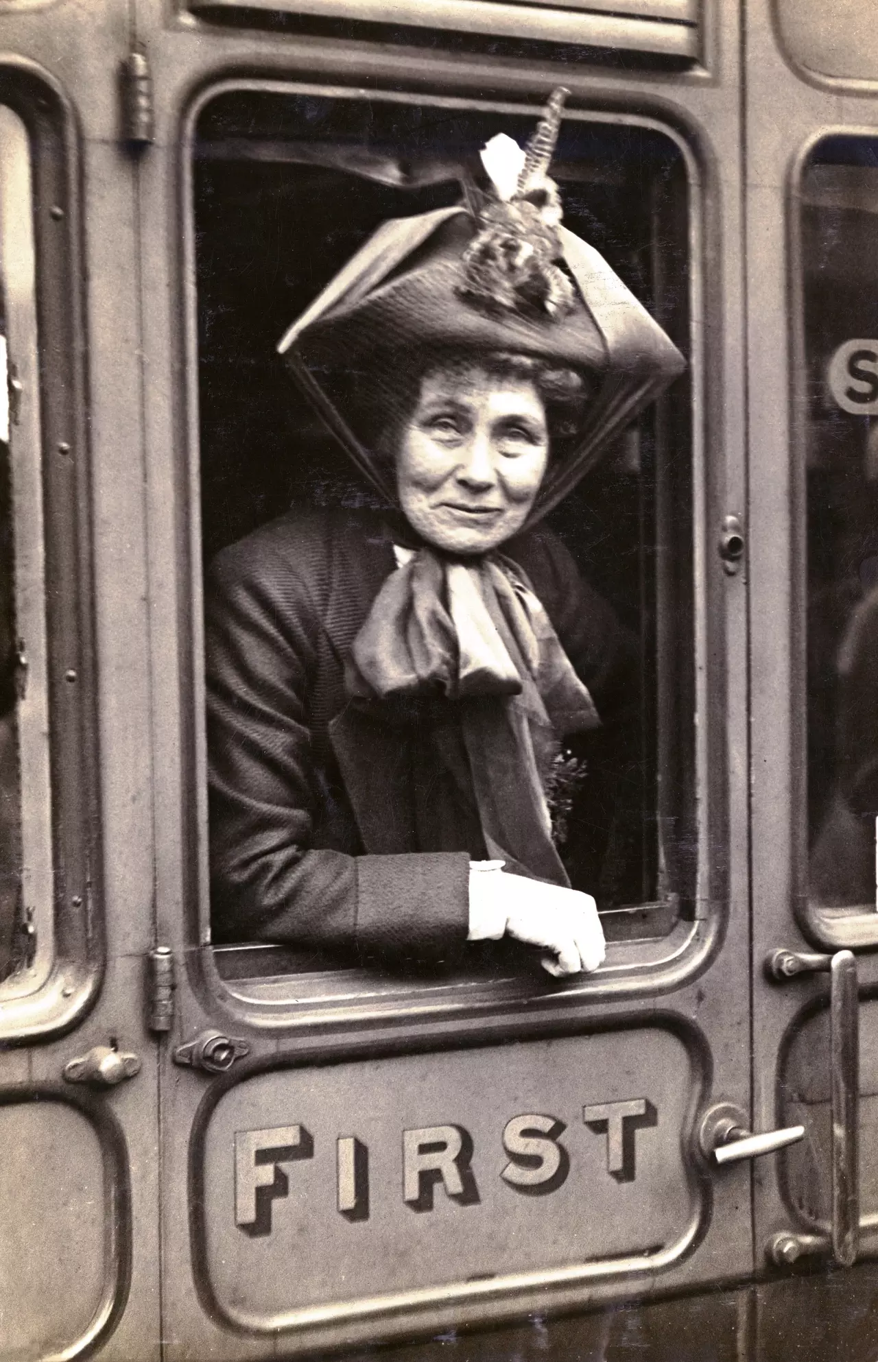 Emmeline travelled extensively, giving speeches and campaigning across Britain and in America, Canada and even Russia.