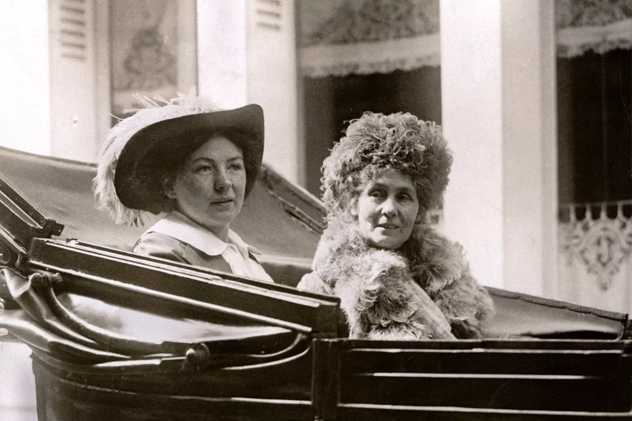 Emmeline Pankhurst with Christabel