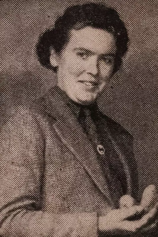 Barbara Tarver, Allotment Supervisor at Hyde Park, 1941-1942