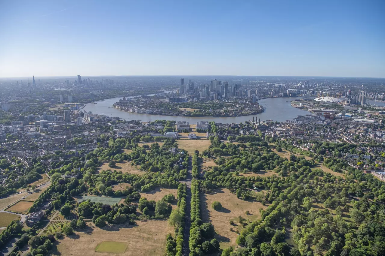 Aerial photo of Greenwich Park and the Isle of Dogs