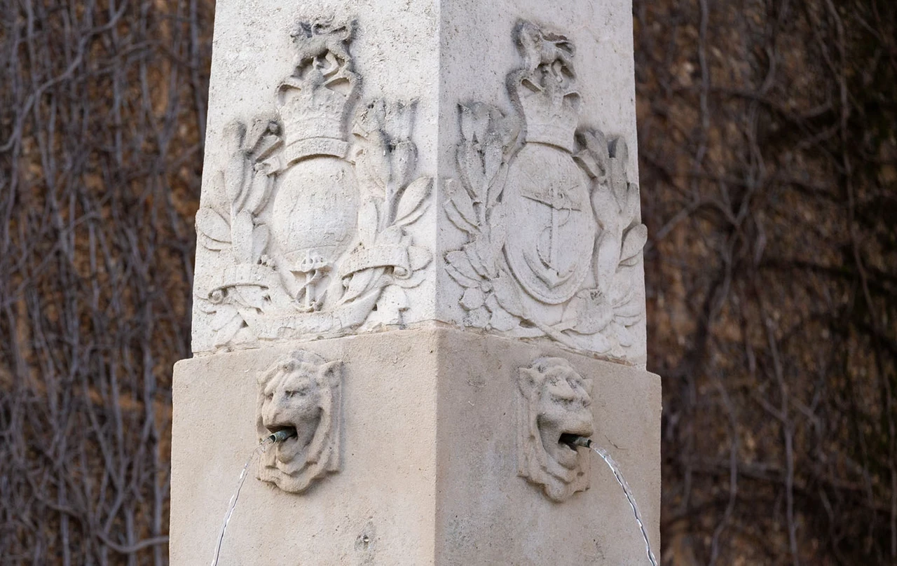 Close-up of the Royal Naval Division Memorial fountains