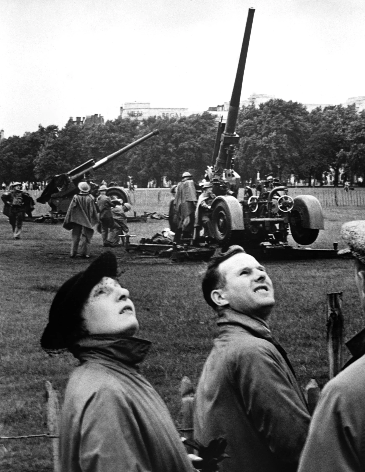 Anti-aircraft guns in Hyde Park go into action as "enemy bombers" make a daylight raid on London during giant air defence exercises, August 1939