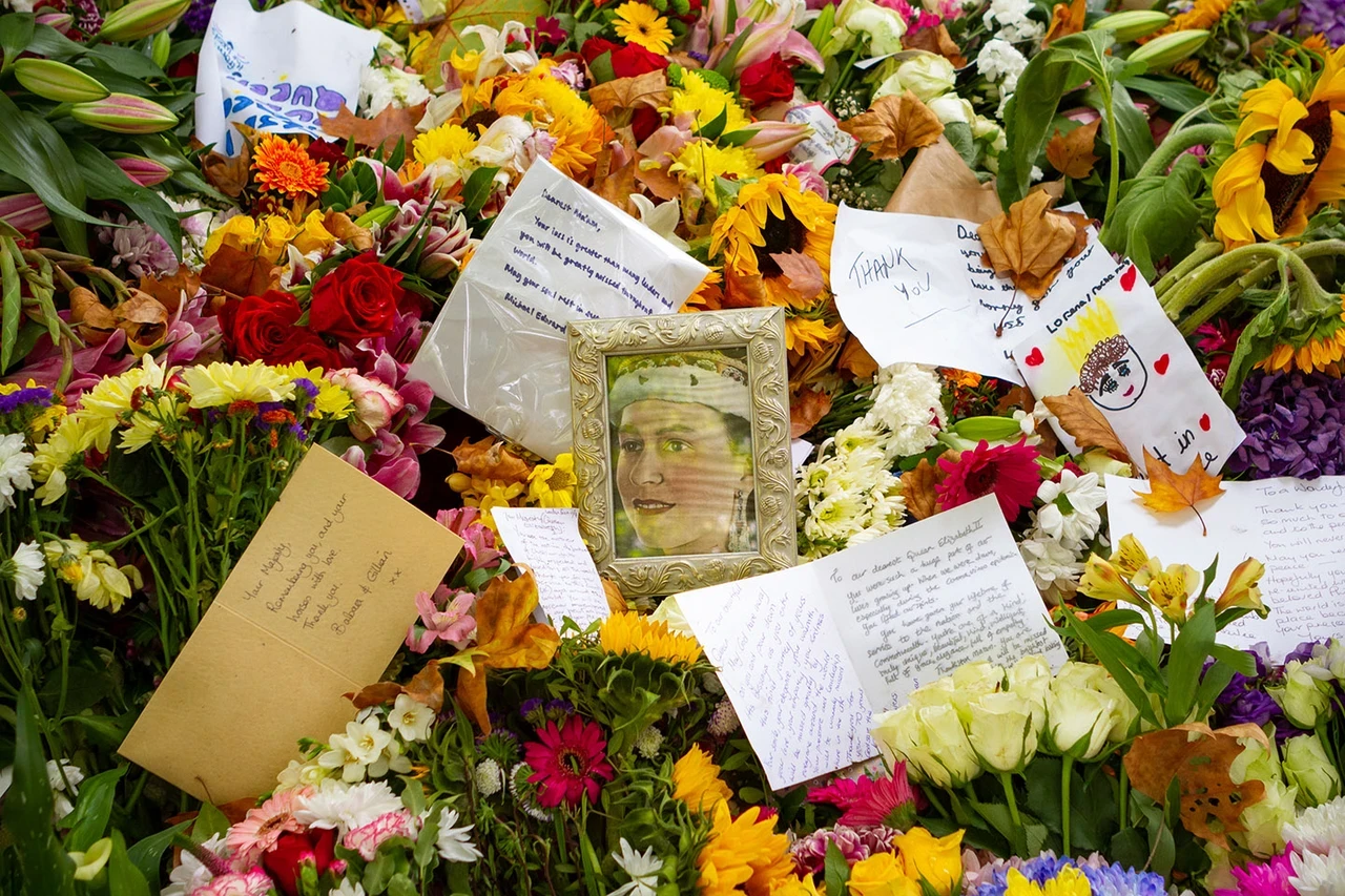Flowers, photographs and heartfelt tributes to Queen Elizabeth II filled The Green Park