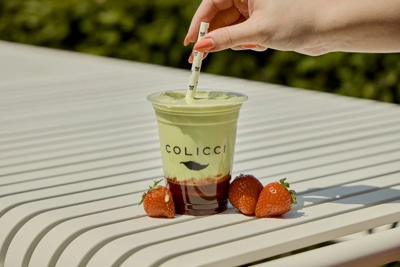 Colicci x Oatly Wimbledon Strawberries & Green Iced Matcha